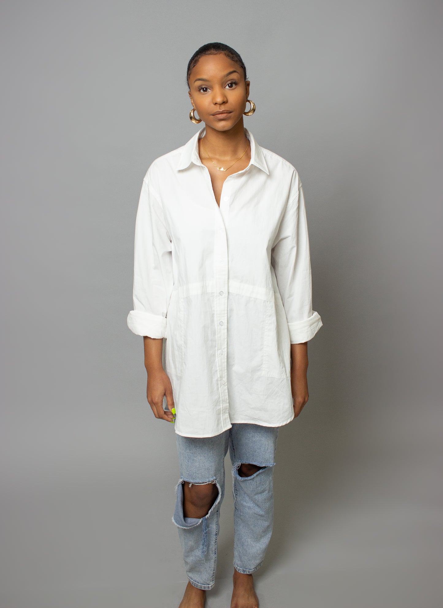 Dari White Button Down