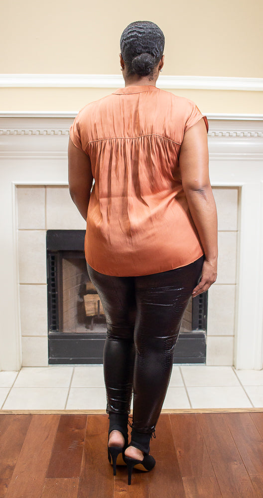 Perfect  Satin Short Sleeve